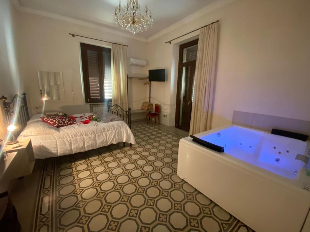 Il Palazzo - Luxury Home & Event Cosenza Luaran gambar